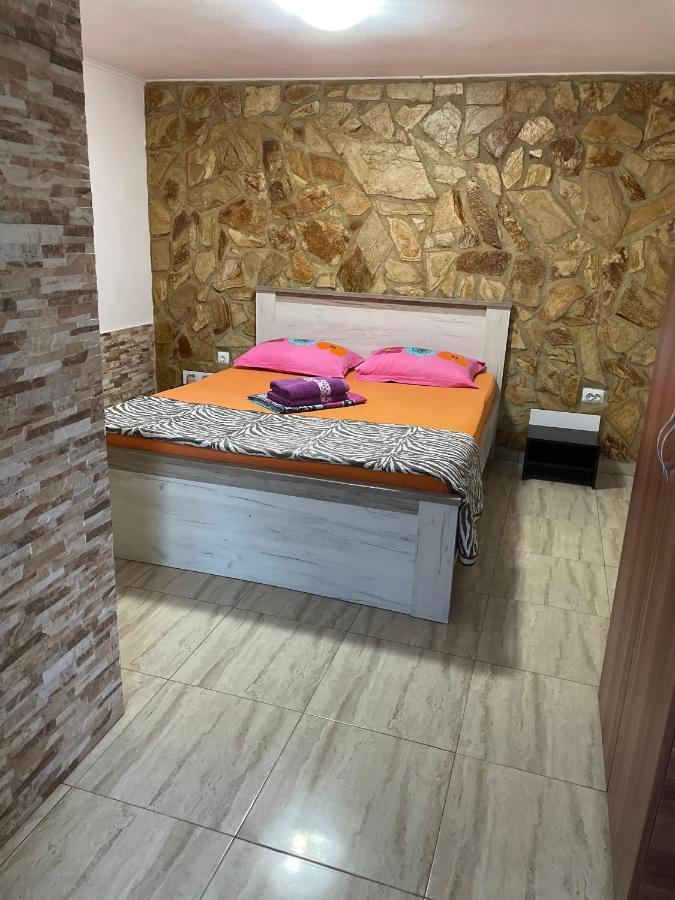 Vila Vlad Două Mai Εξωτερικό φωτογραφία