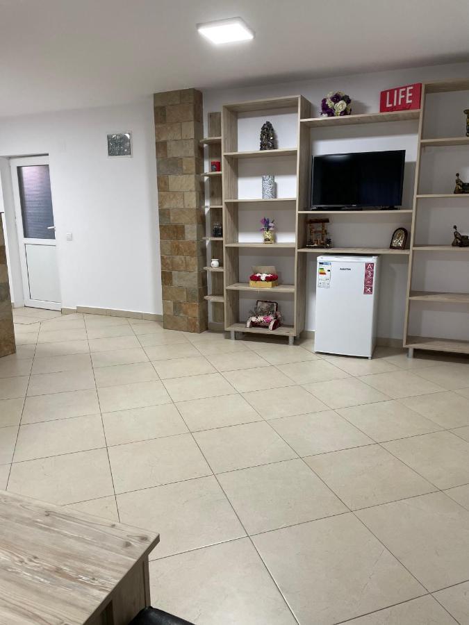 Vila Vlad Două Mai Εξωτερικό φωτογραφία
